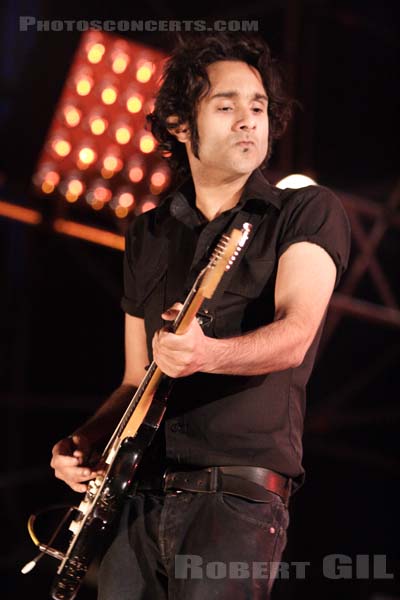 THE RAVEONETTES - 2005-08-13 - SAINT MALO - Fort de St Pere - 